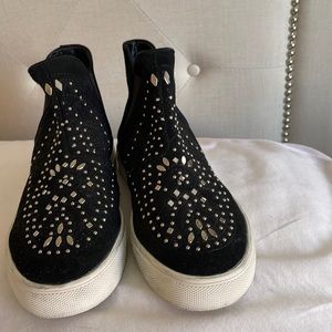 REPORT sneakers in good condition, size 7.5